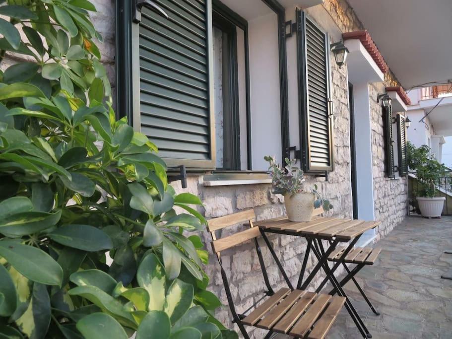 Apartamento Το Πέτρινο Aitoliko Exterior foto
