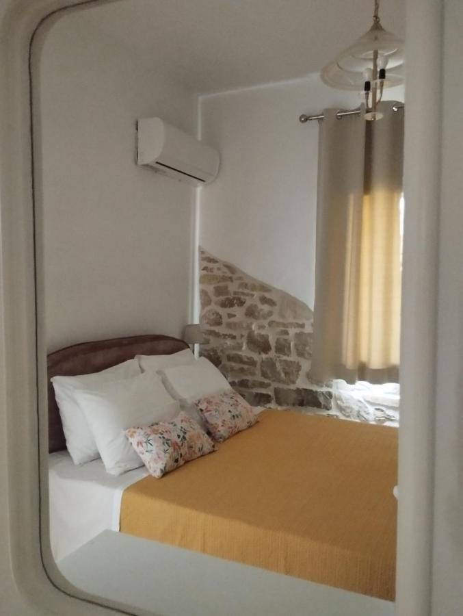 Apartamento Το Πέτρινο Aitoliko Exterior foto